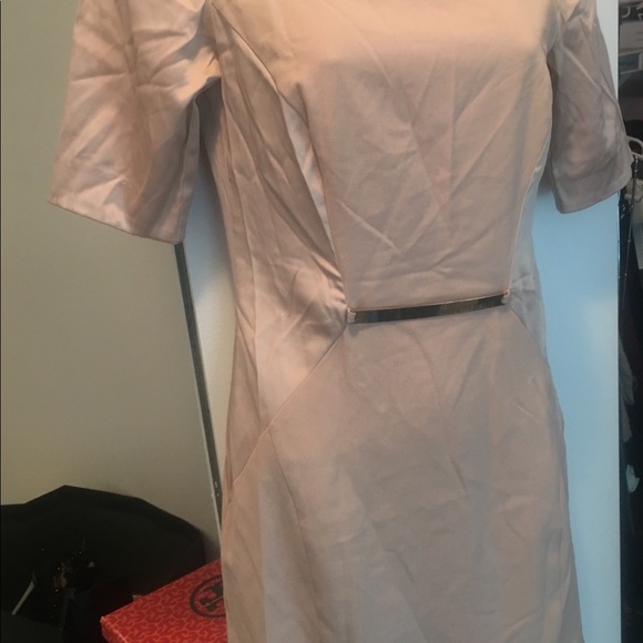 Dress - Picture 5 of 5